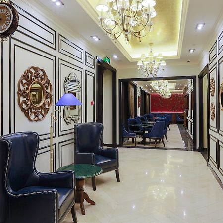 Golden Palace Hotel Erywań Zewnętrze zdjęcie