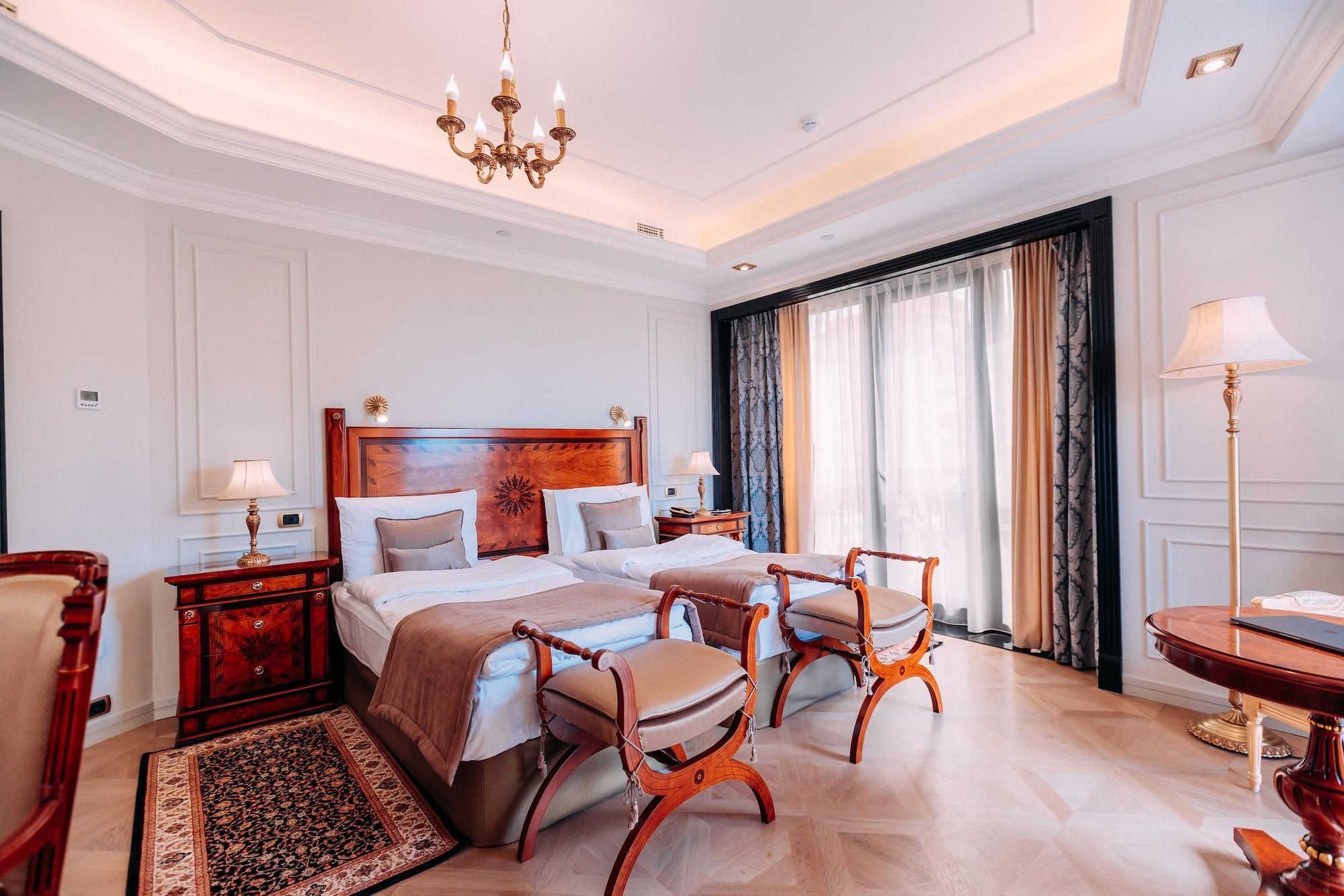 Golden Palace Hotel Erywań Zewnętrze zdjęcie